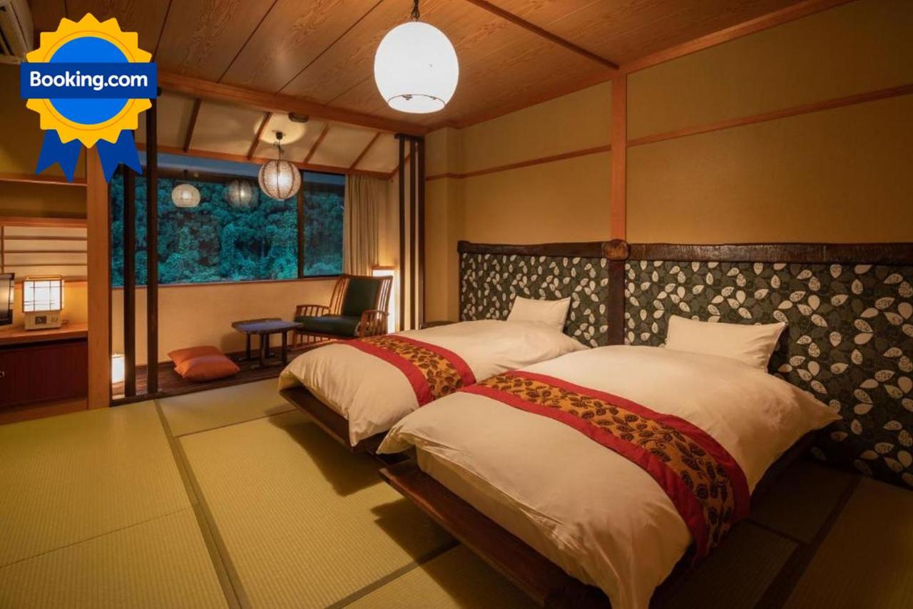 Ryokan Gizan Takayama  Exteriör bild