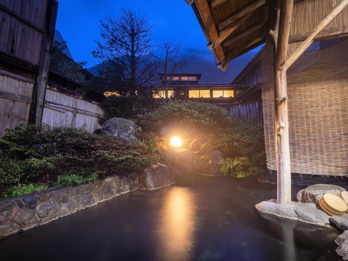Ryokan Gizan Takayama  Exteriör bild